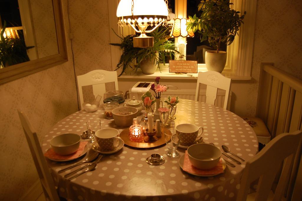 Brunnsgarden Bed & Breakfast Skellefteå Exteriör bild